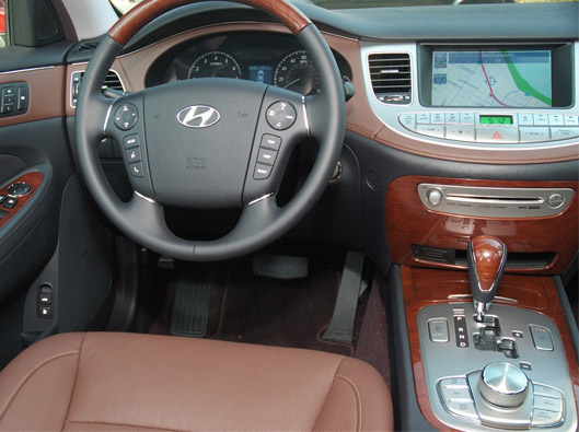 Hyundai Genesis 2015 interior